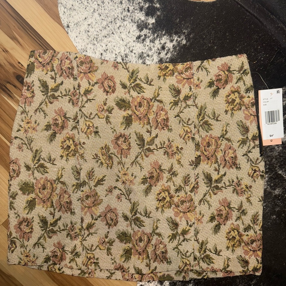 Floral Patterned Skirt